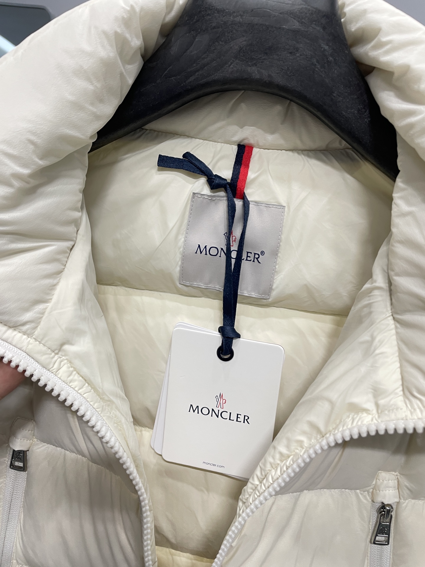 eacfbad0c0a7f9e18f0f8b2cc36c4109_1765433156_6997.jpg eacfbad0c0a7f9e18f0f8b2cc36c4109_1765433156_6997.jpg