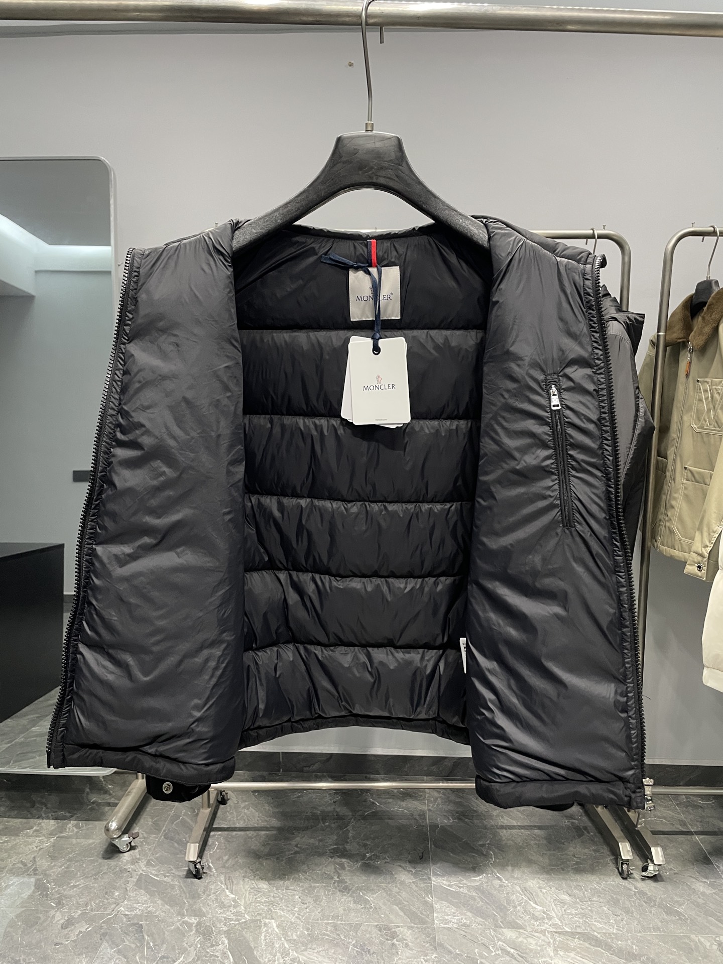 eacfbad0c0a7f9e18f0f8b2cc36c4109_1765433167_171.jpg eacfbad0c0a7f9e18f0f8b2cc36c4109_1765433167_171.jpg