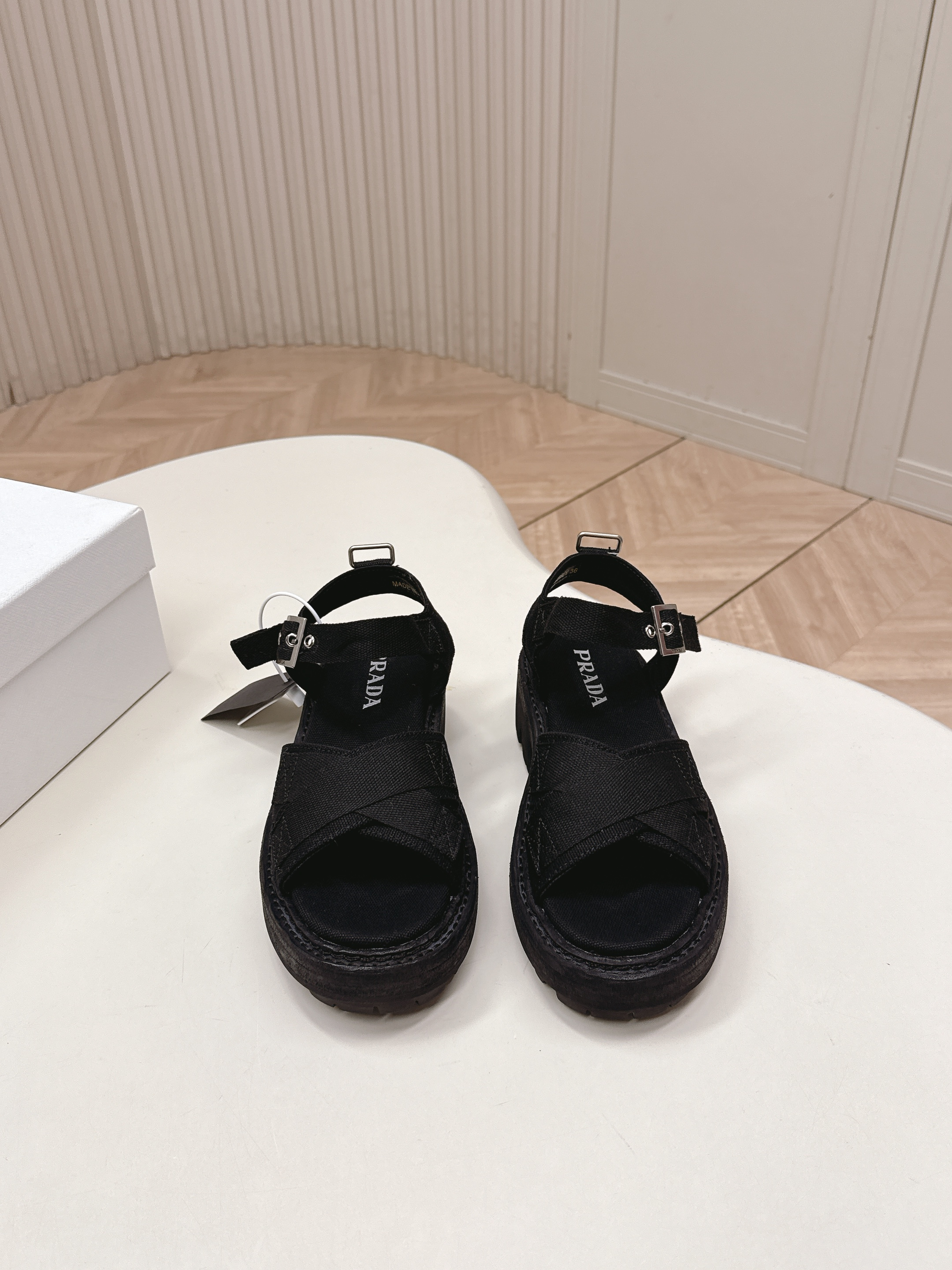 e171ed005854ecd706fad190faa3f076_1774270578_5396.jpg e171ed005854ecd706fad190faa3f076_1774270578_5396.jpg