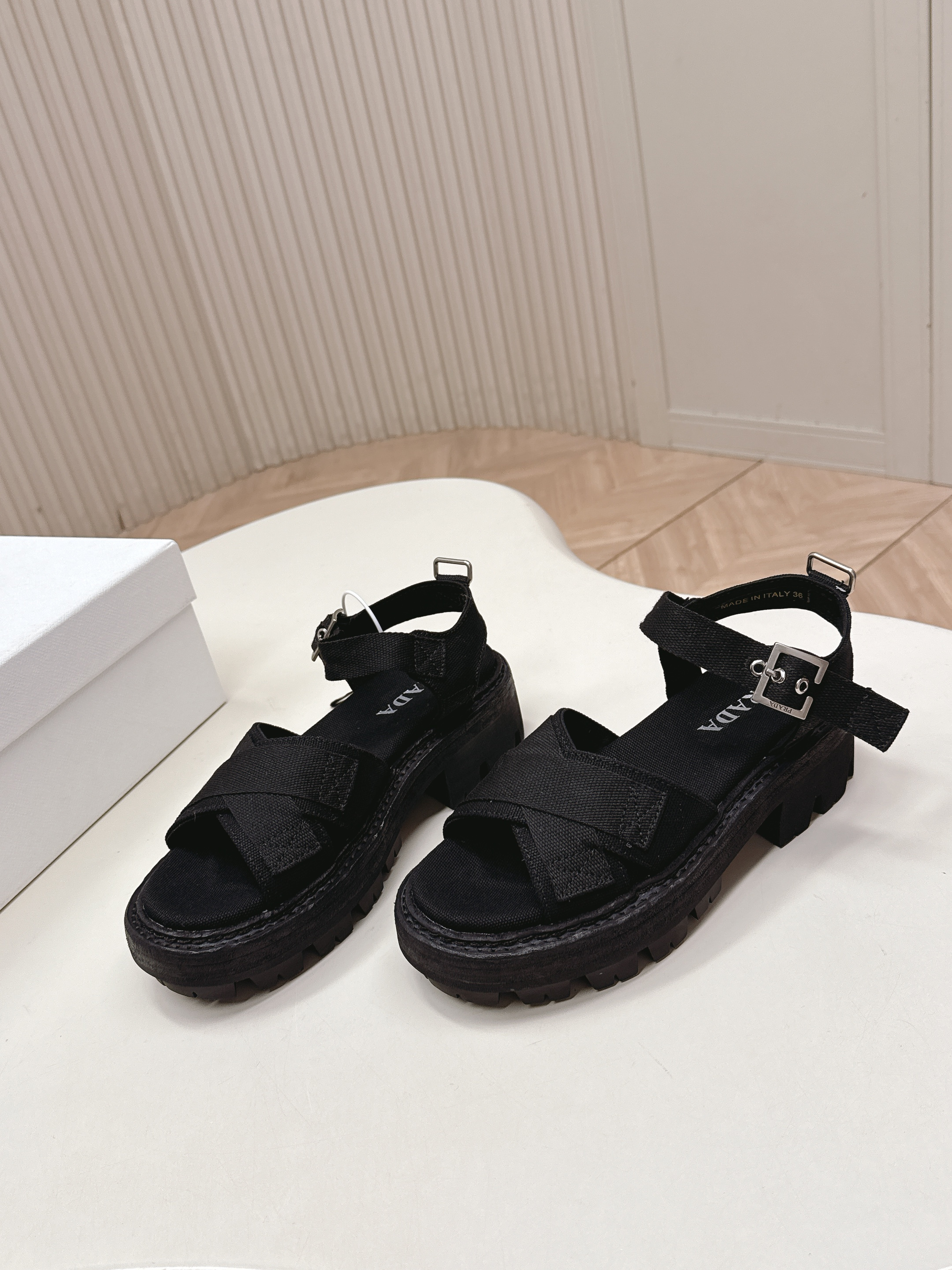 e171ed005854ecd706fad190faa3f076_1774270578_8306.jpg e171ed005854ecd706fad190faa3f076_1774270578_8306.jpg