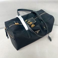 프라다 1BB135