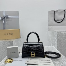 발렌시아가 아워글래스