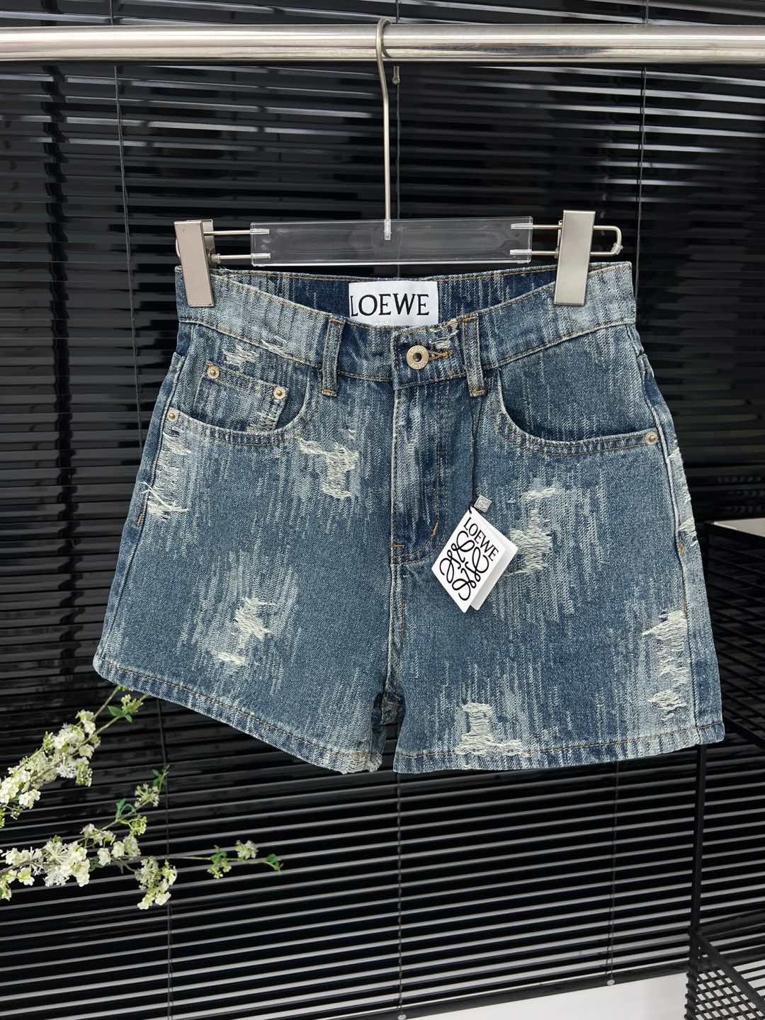 로에베 반바지