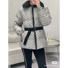디올 패딩