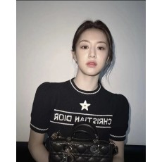 디올 반팔티