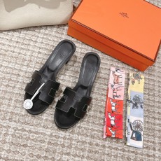 에르메스 오아시스 슬리퍼