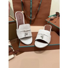 로로피아나 뮬