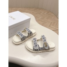 디올 슬리퍼