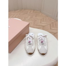 미우미우 뮬