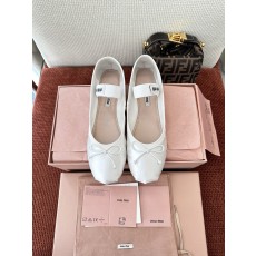 미우미우 플랫슈즈