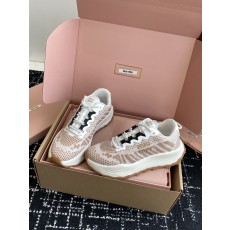미우미우 스니커즈