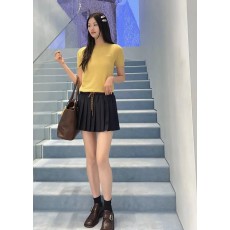미우미우 반팔니트