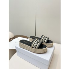 디올 슬리퍼