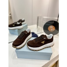 프라다 스니커즈