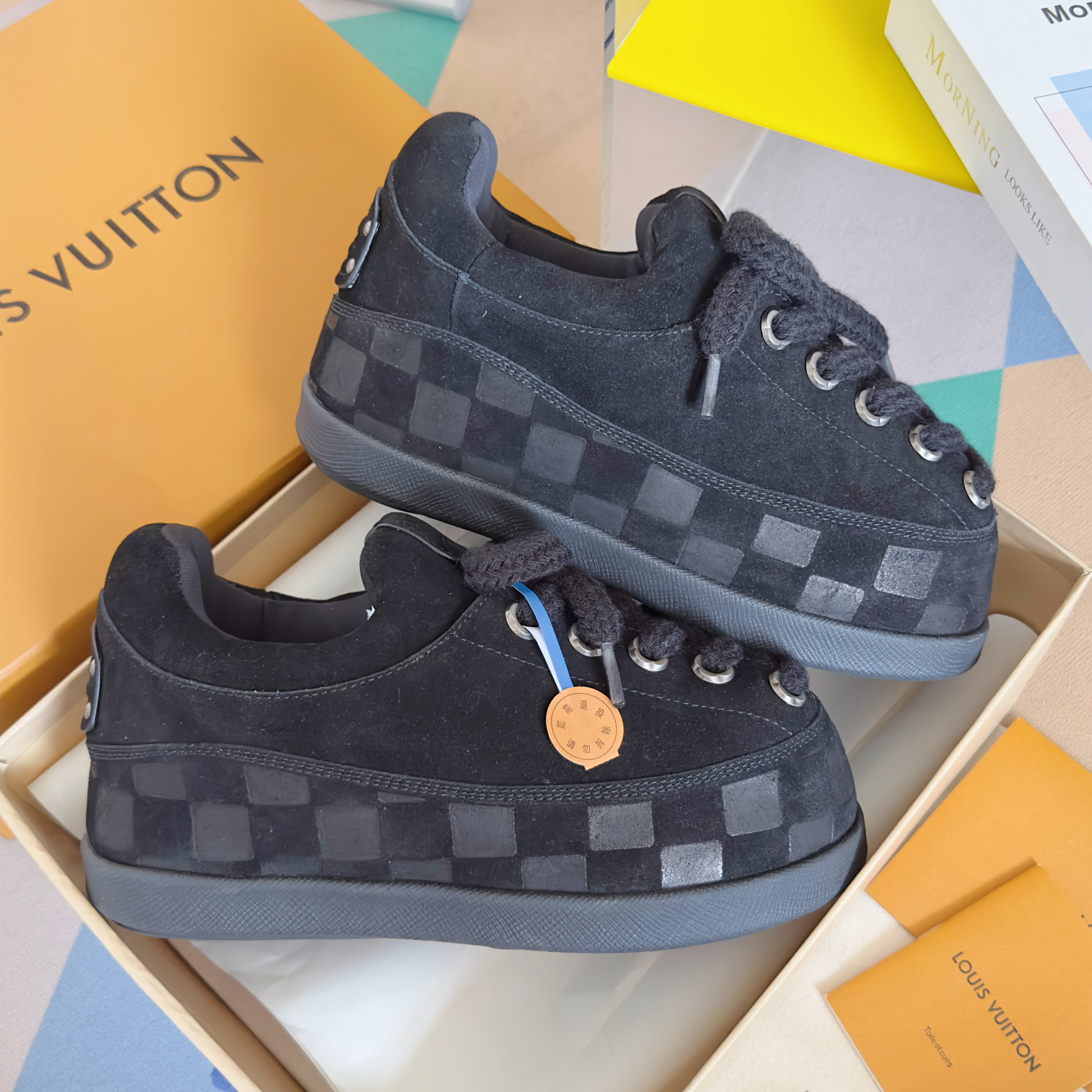 루이비통 스니커즈(5cm)