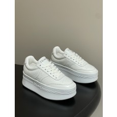 셀린느 스니커즈