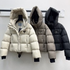 프라다 패딩