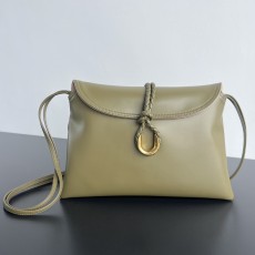 보테가 베이비 리베르타 라지