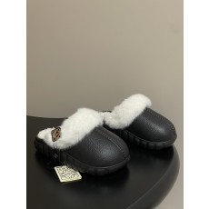 로에베 양털 뮬 슬리퍼