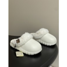 로에베 양털 뮬 슬리퍼