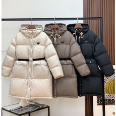 프라다 패딩