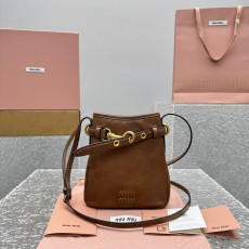 미우미우 미니백