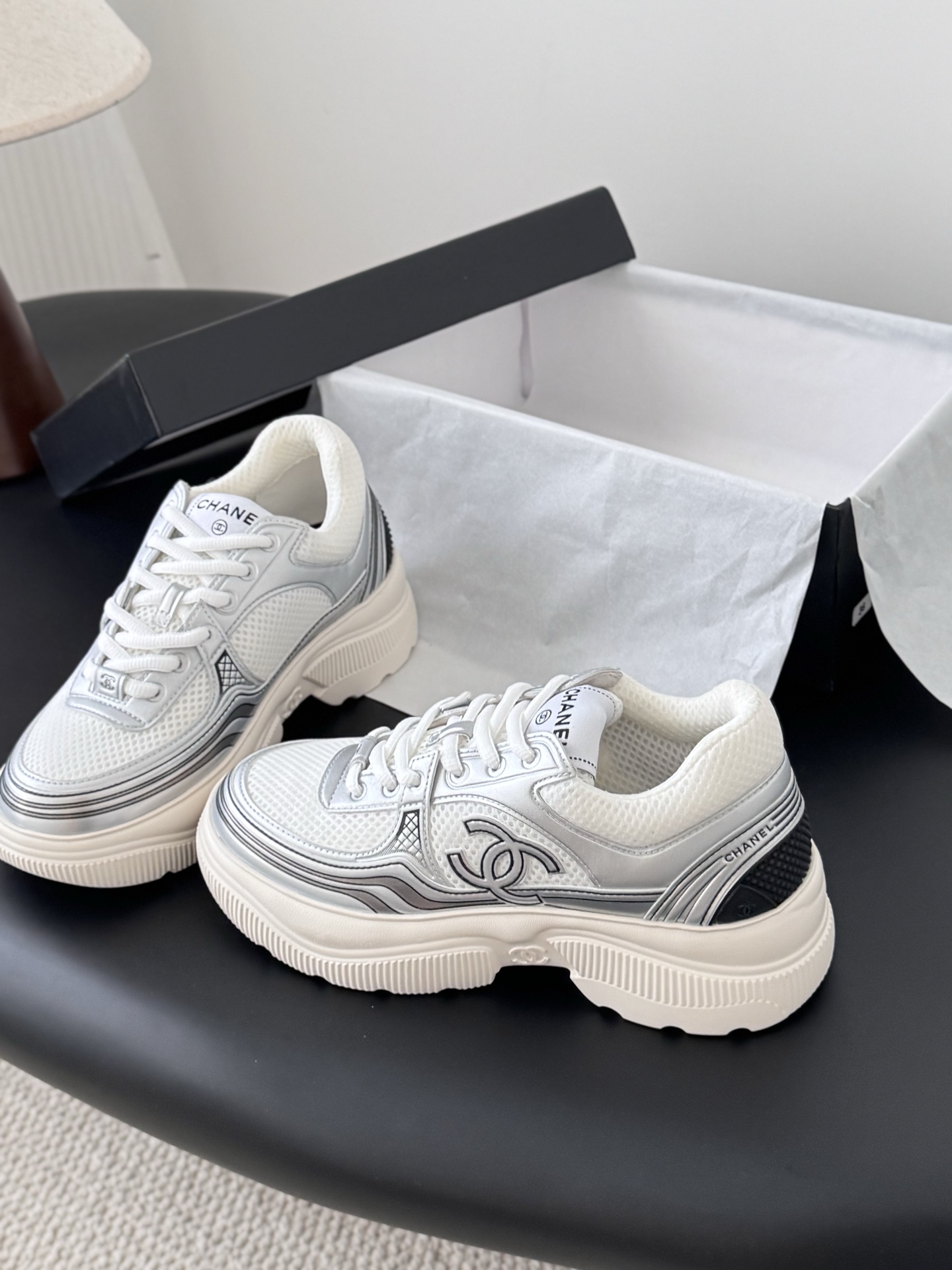 샤*넬 스니커즈