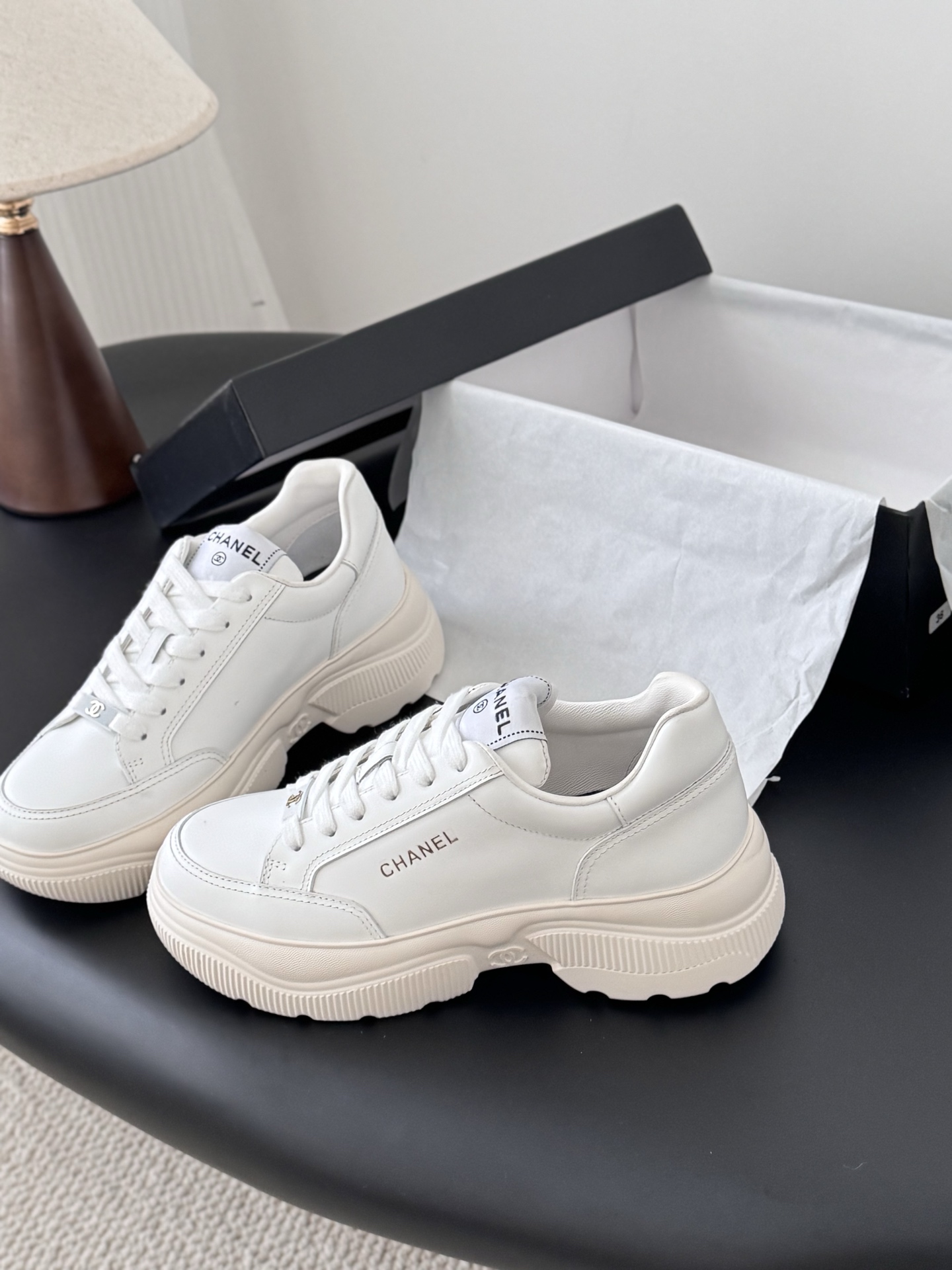 샤*넬 스니커즈