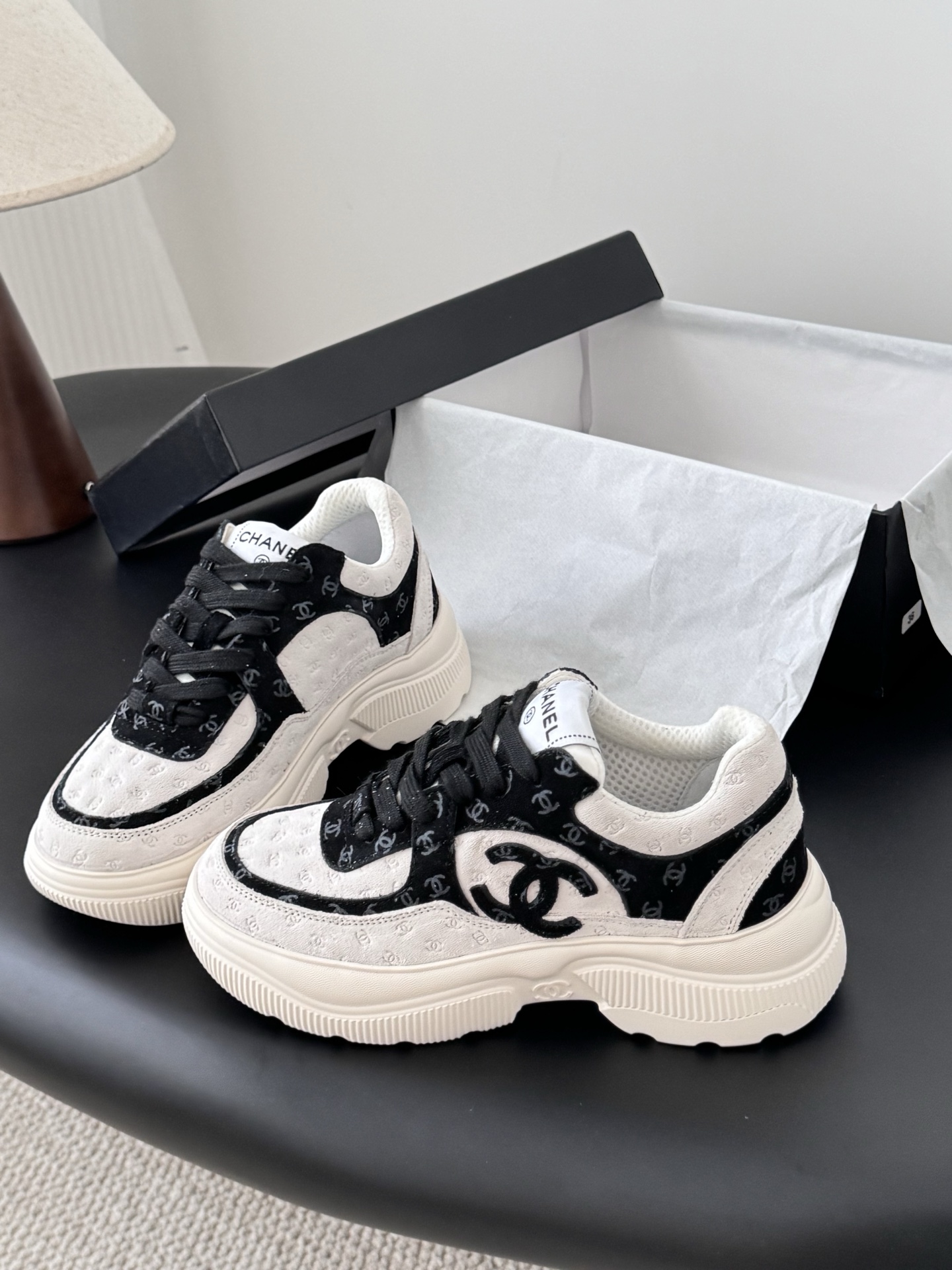 샤*넬 스니커즈