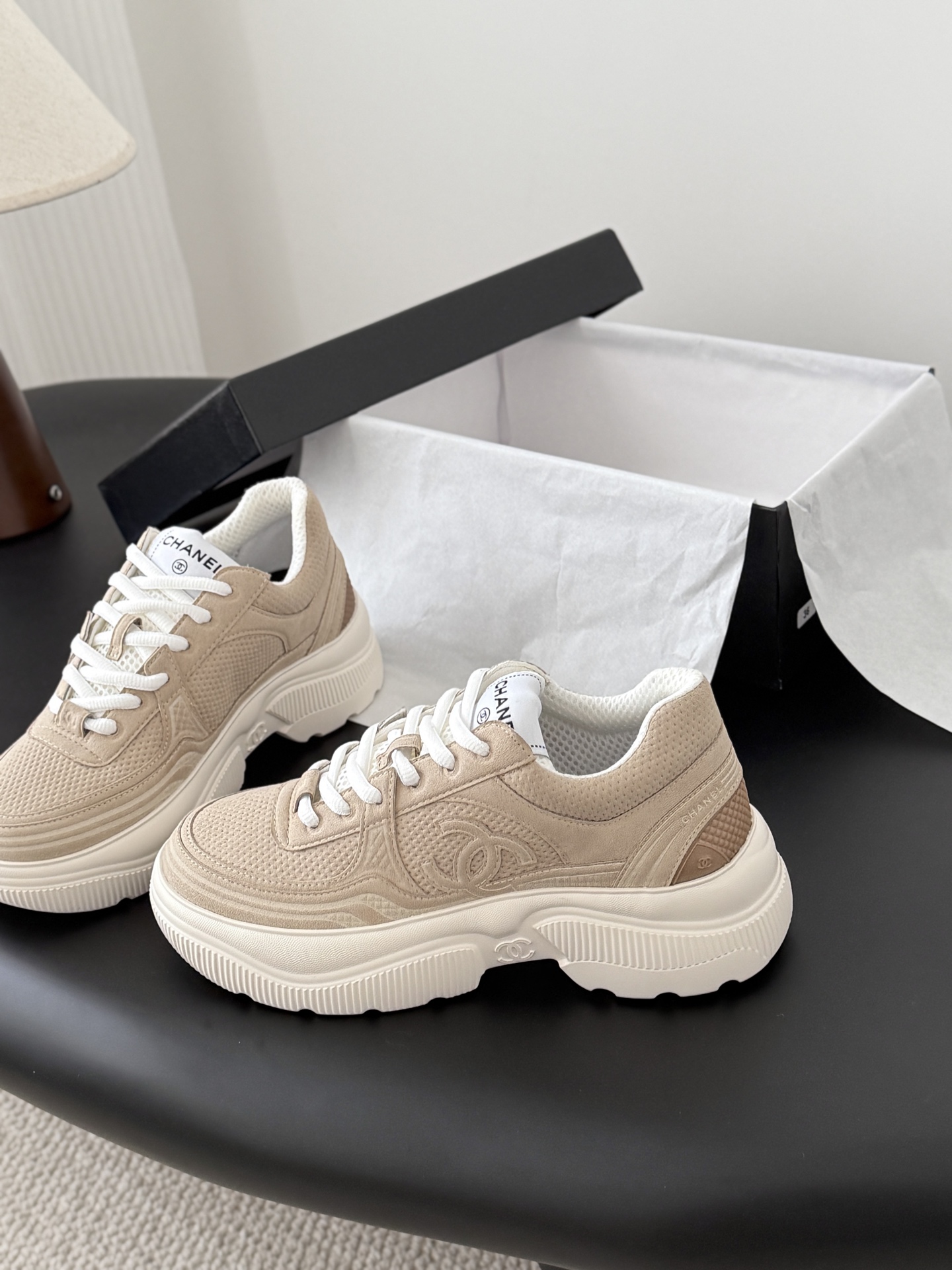 샤*넬 스니커즈