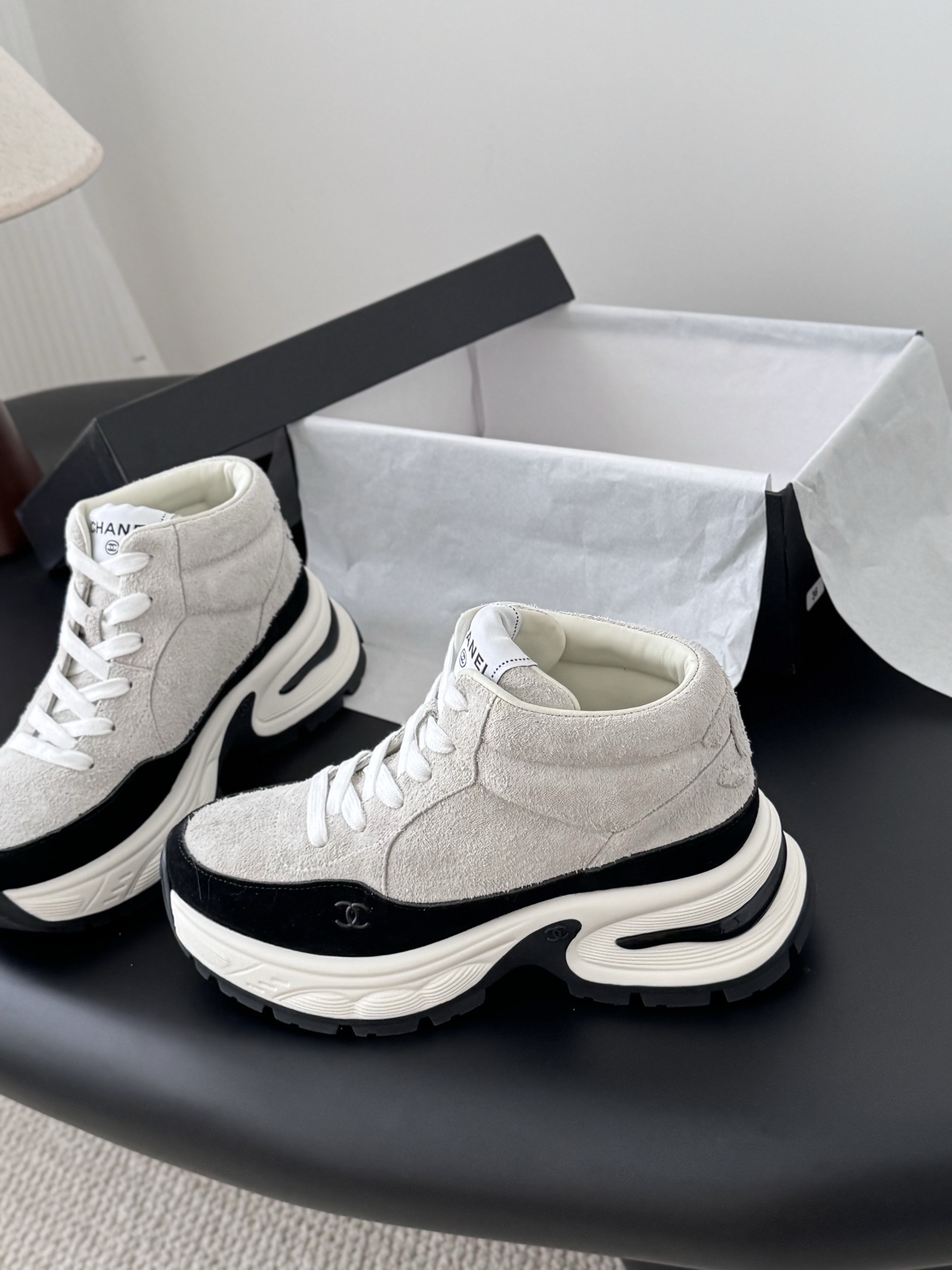 샤*넬 스니커즈