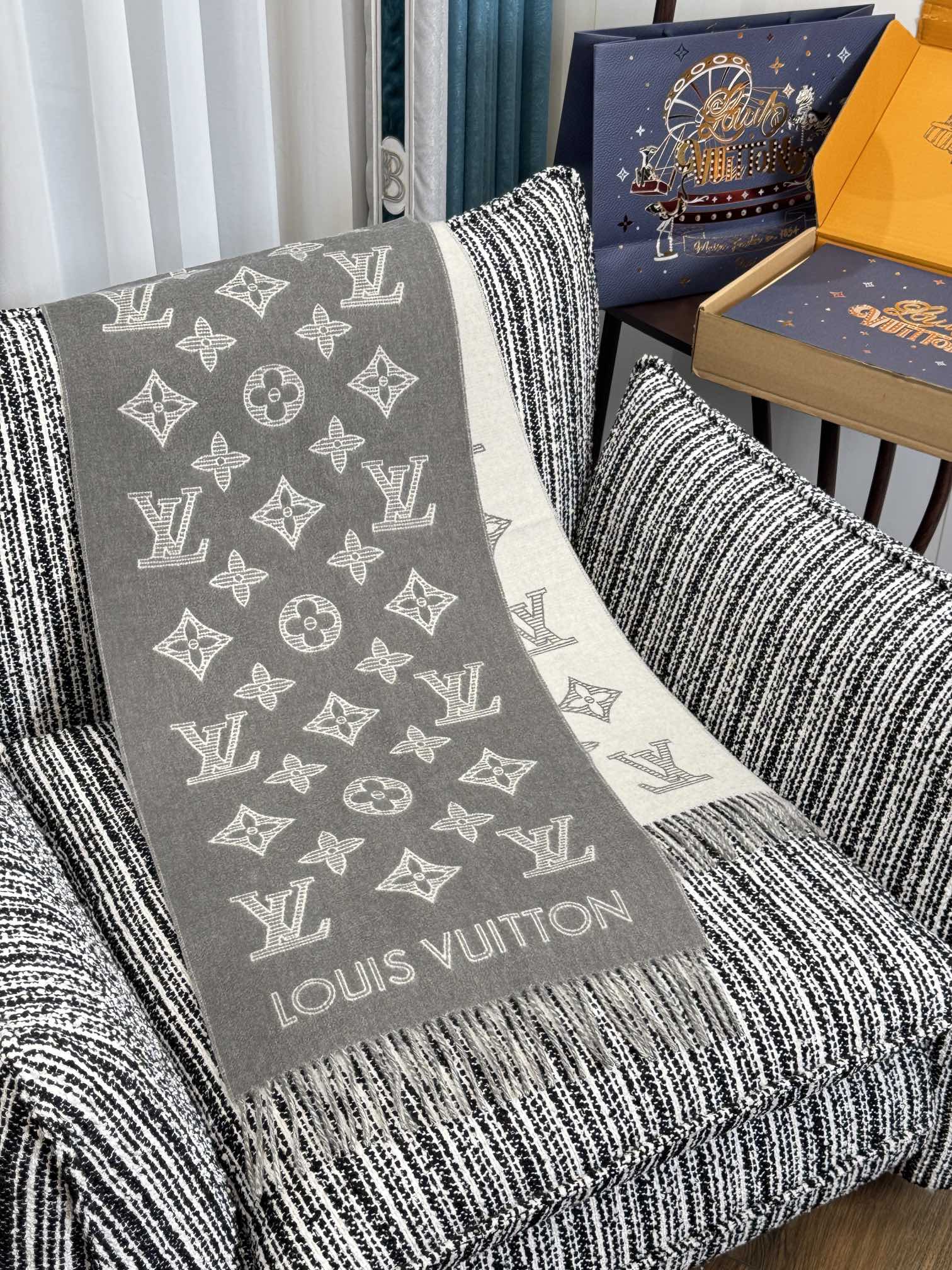 루이비통 머플러