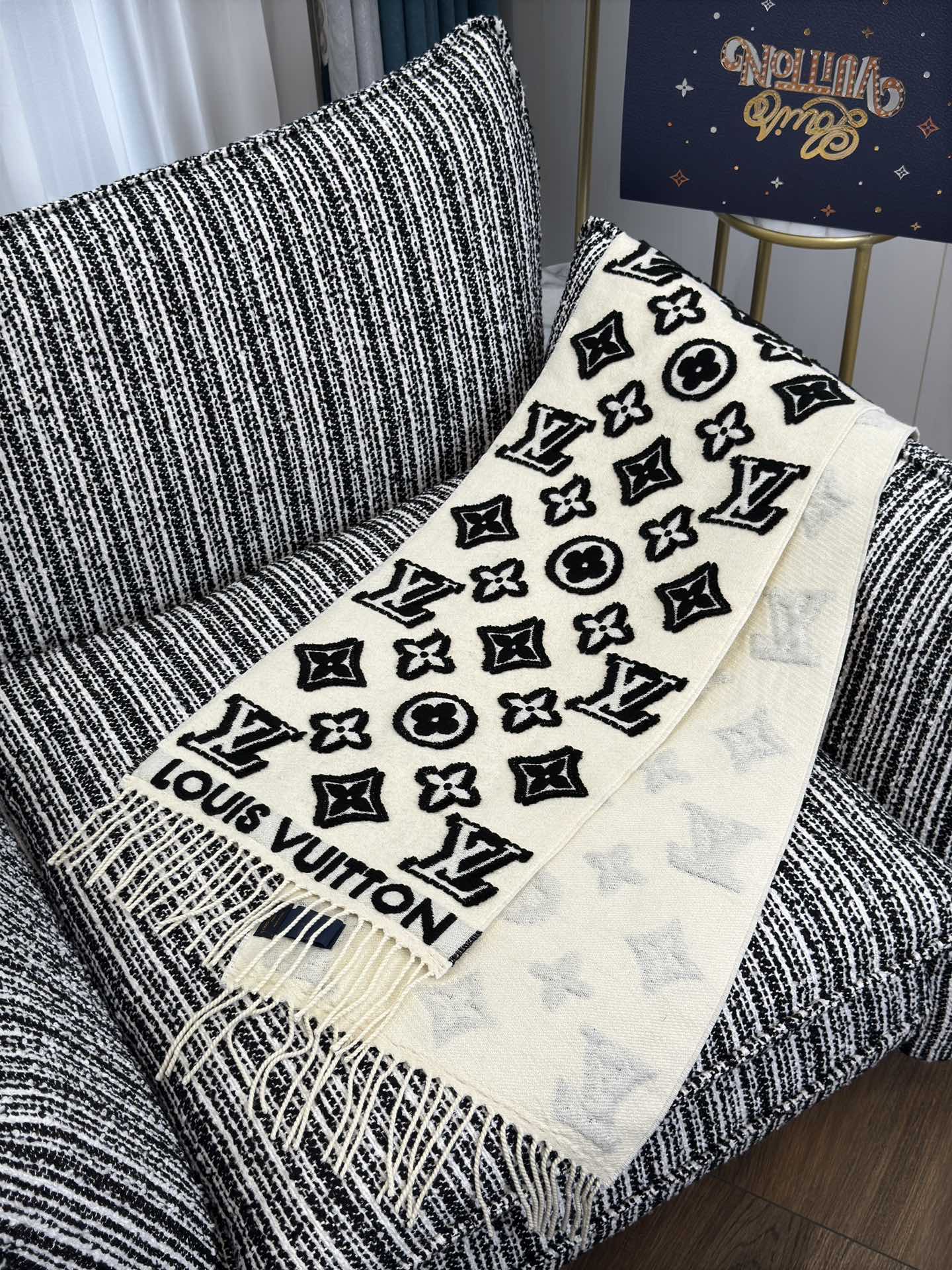 루이비통 머플러