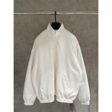 발렌시아가 패딩자켓