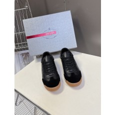 프라다 스니커즈