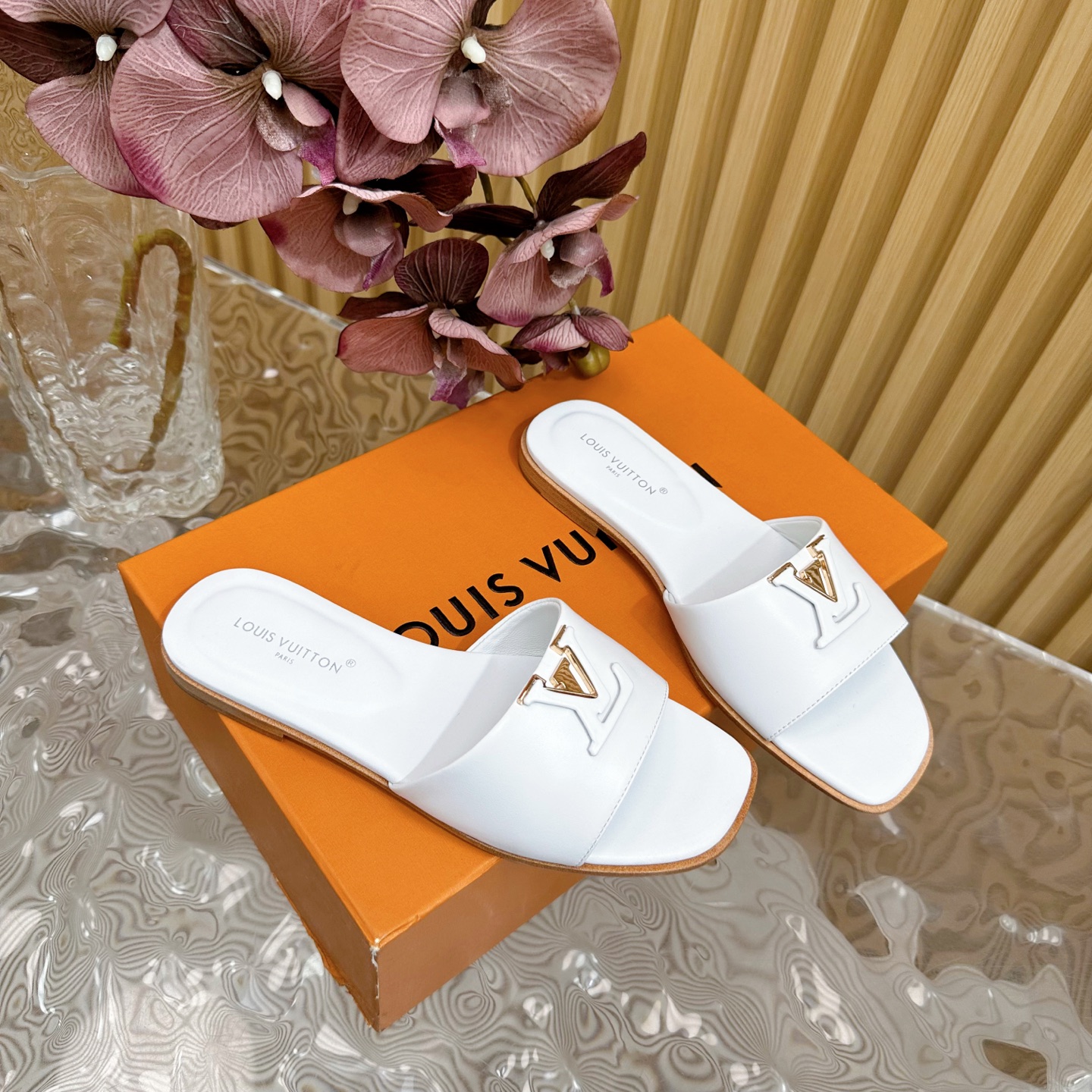 루이비통 슬리퍼