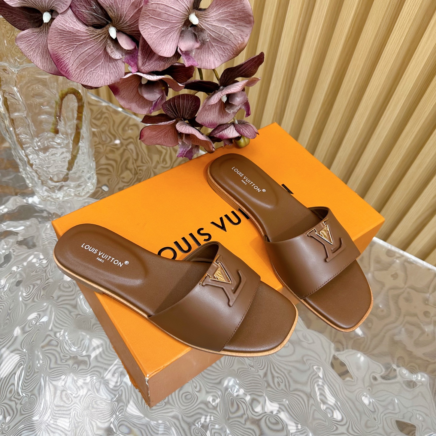 루이비통 슬리퍼