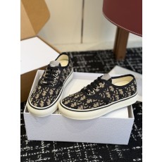 디올 솔트윈드 스니커즈