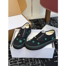 디올 솔트윈드 스니커즈