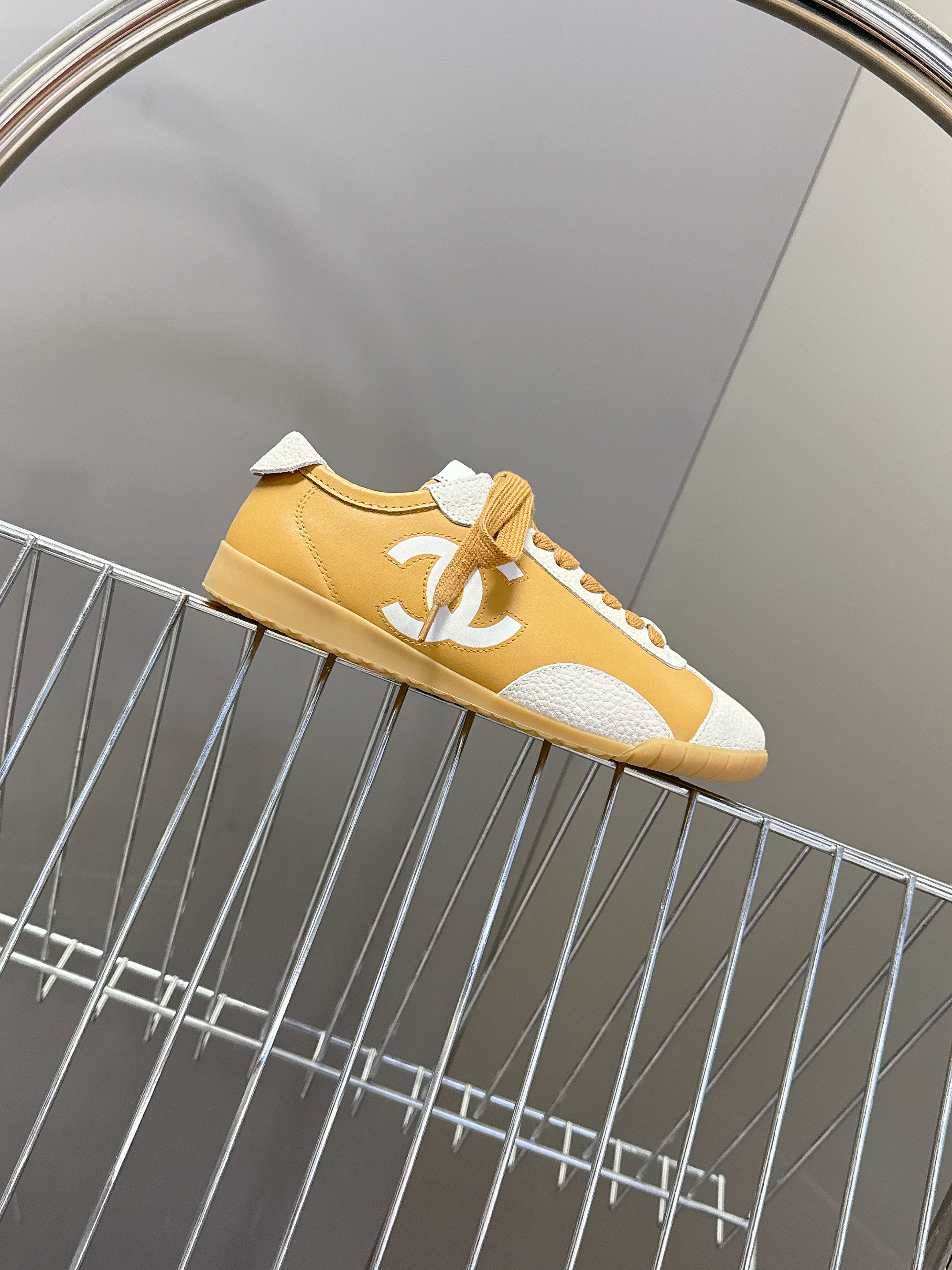 샤*넬 스니커즈