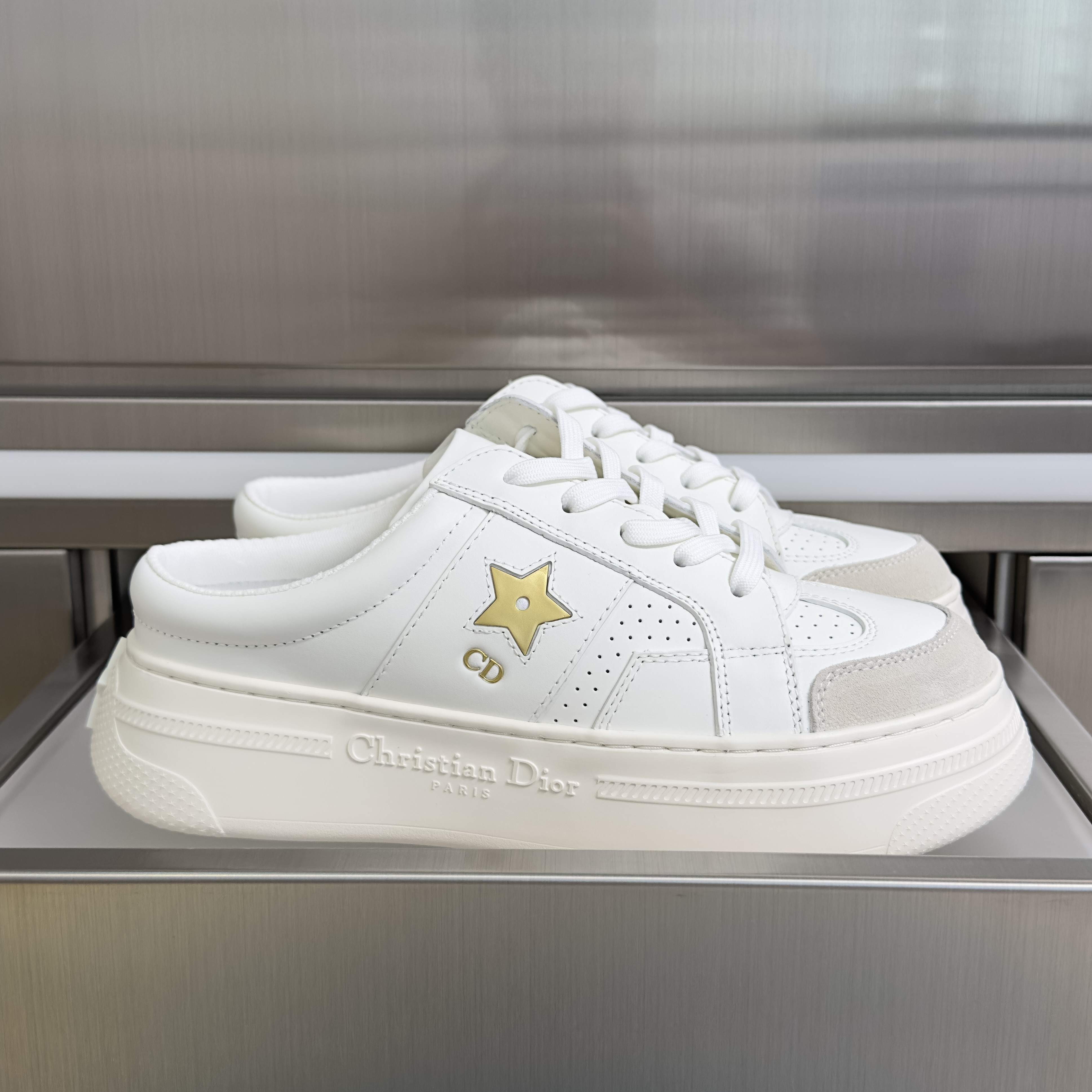 디올 스타 스니커즈 뮬